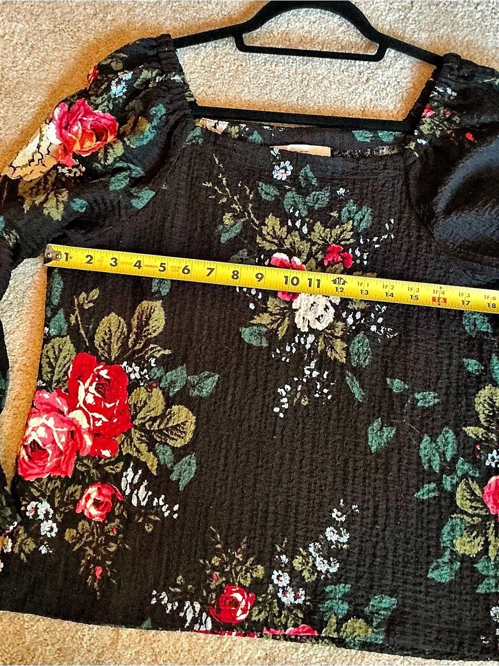 LOFT Square Neck Puff Sleeve Top Floral Blouse Black & Red -size Large